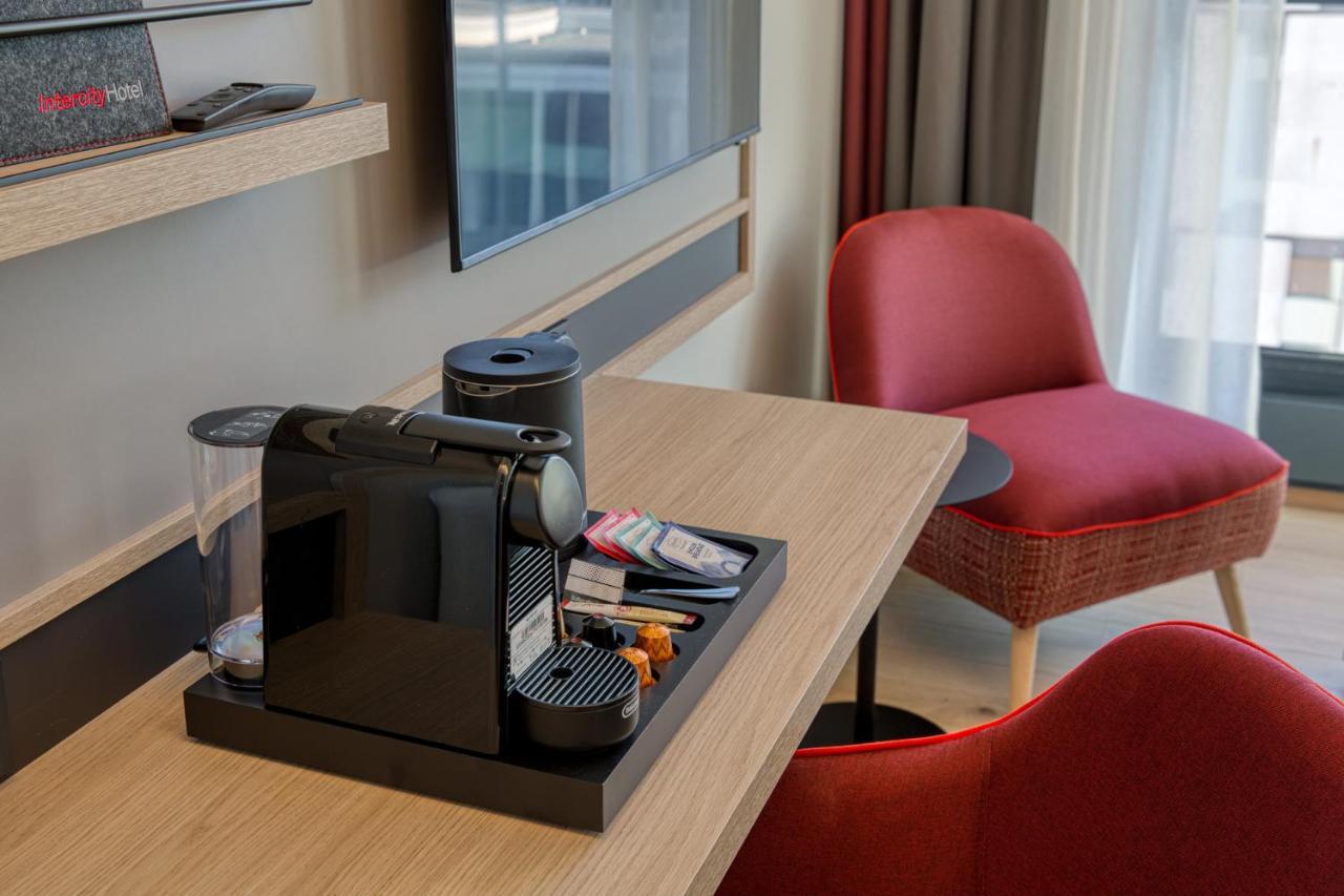 Intercityhotel Berlin Airport Ber Terminal 1 & 2 シェーネフェルト エクステリア 写真 Room interior