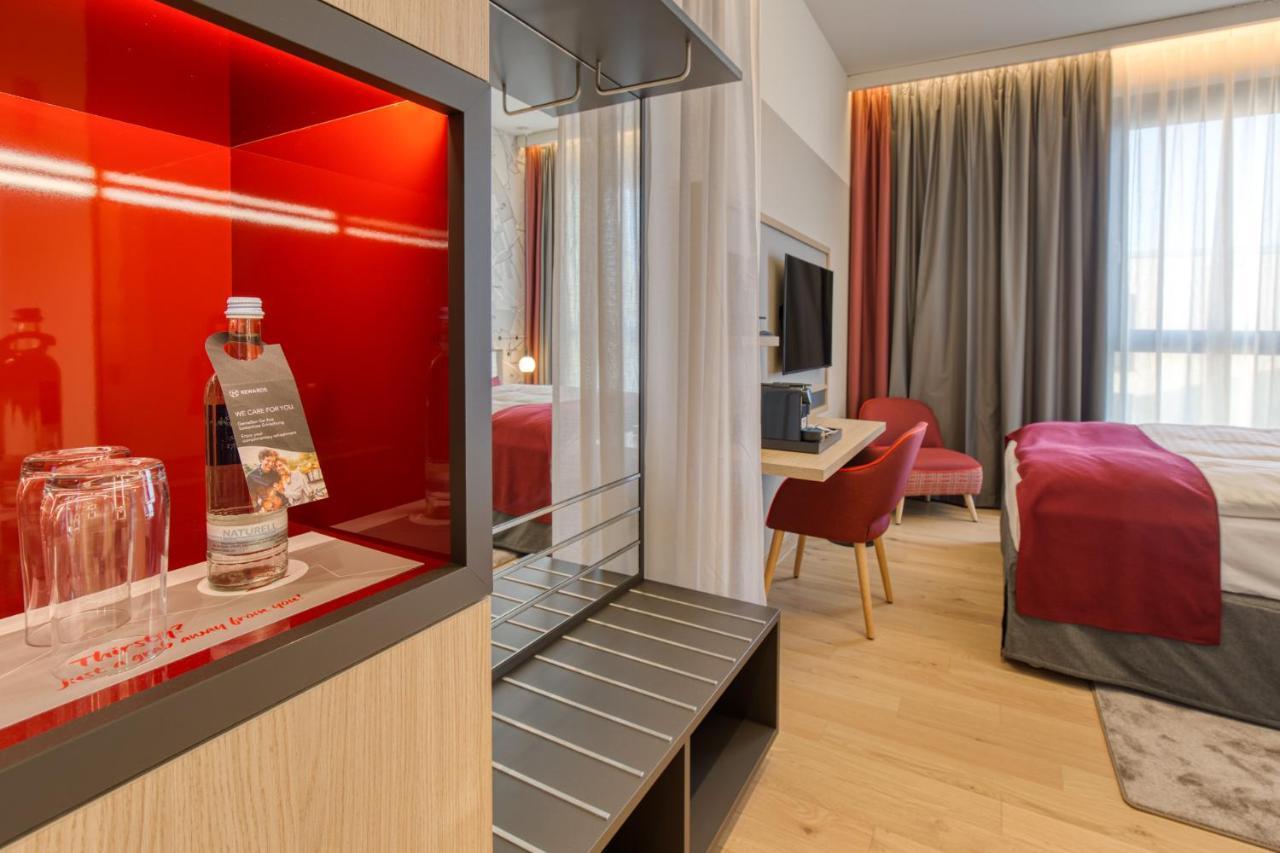 Intercityhotel Berlin Airport Ber Terminal 1 & 2 シェーネフェルト エクステリア 写真 Room interior