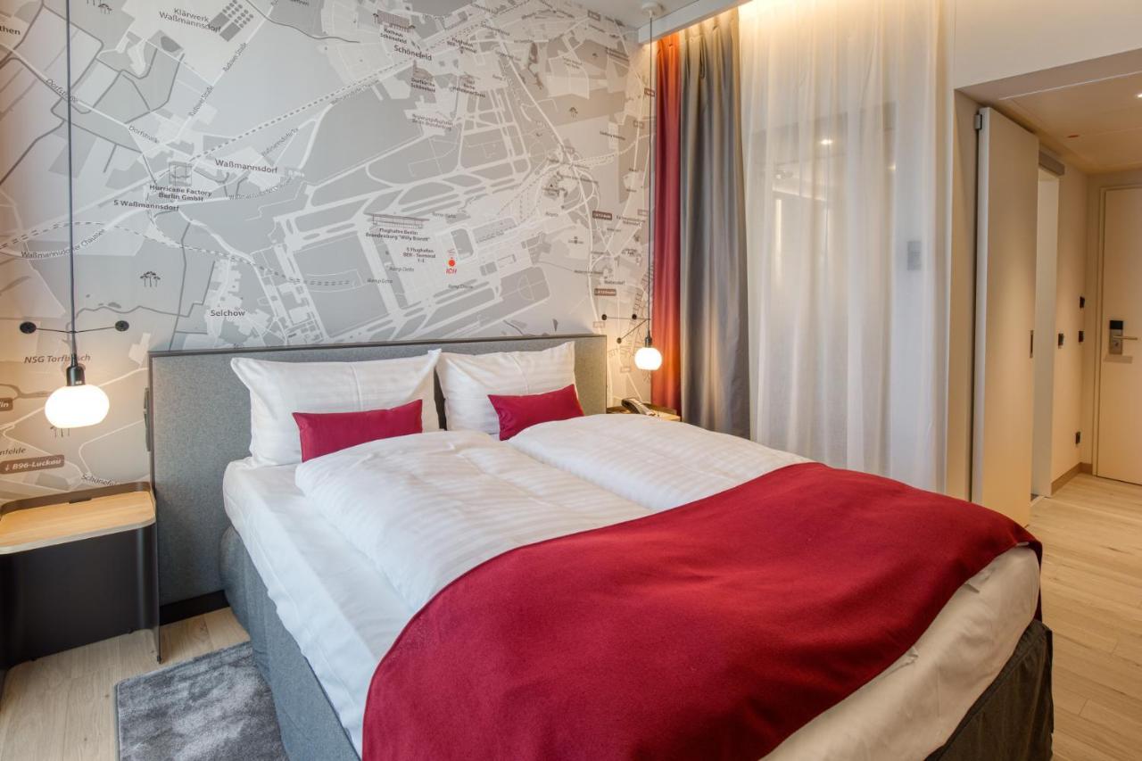 Intercityhotel Berlin Airport Ber Terminal 1 & 2 シェーネフェルト エクステリア 写真 Room in the hotel