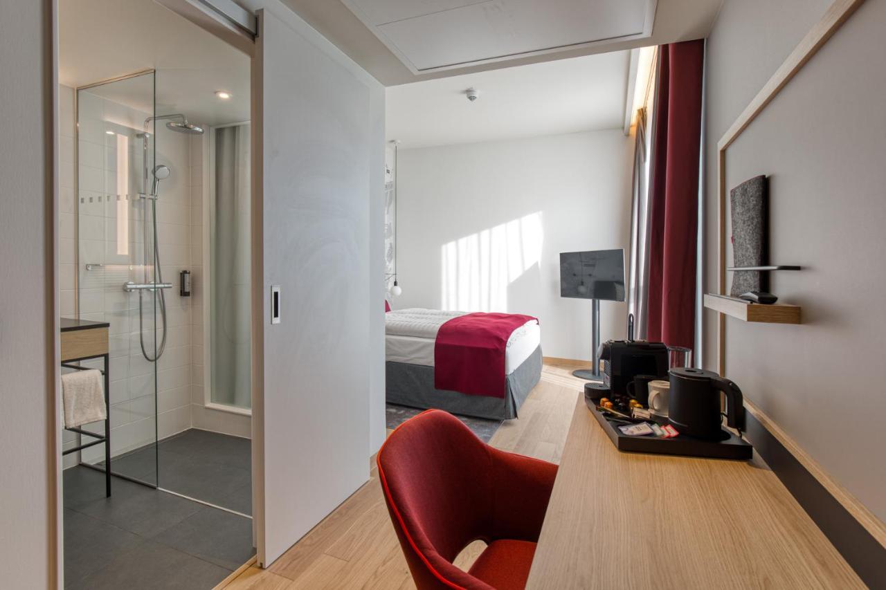 Intercityhotel Berlin Airport Ber Terminal 1 & 2 シェーネフェルト エクステリア 写真